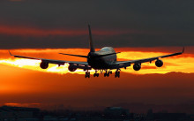 boeing-landing-wide